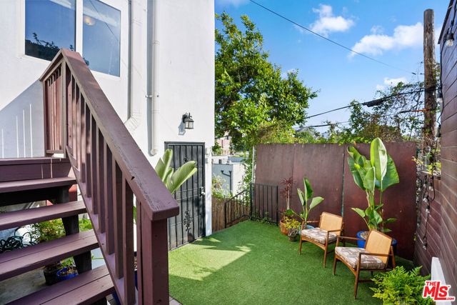 1326 Laveta Terrace, Los Angeles, CA 90026