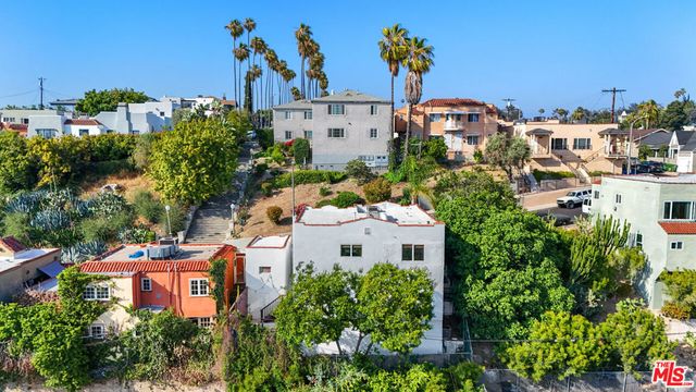 1326 Laveta Terrace, Los Angeles, CA 90026