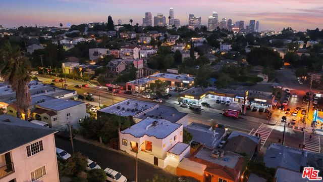 1326 Laveta Terrace, Los Angeles, CA 90026