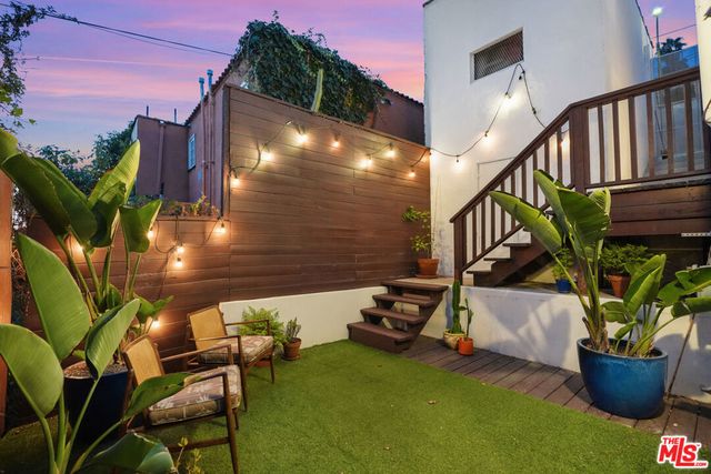 1326 Laveta Terrace, Los Angeles, CA 90026