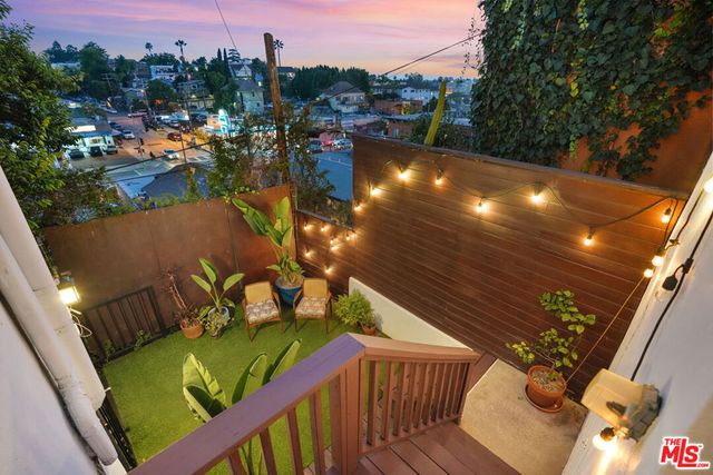 1326 Laveta Terrace, Los Angeles, CA 90026