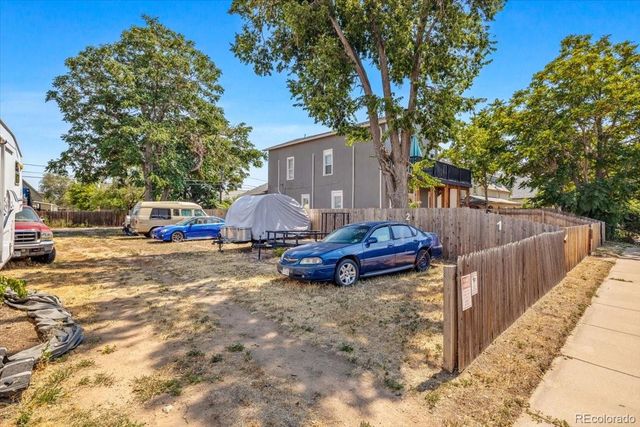 4774 Vine Street, Denver, CO 80216