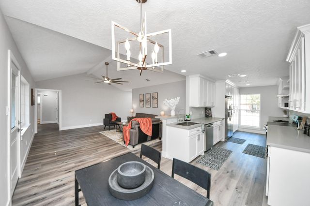 741 E Amherst Lane, Deer Park, TX 77536