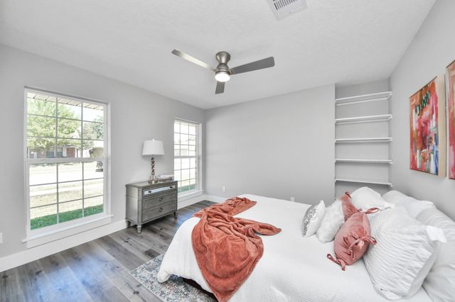 741 E Amherst Lane, Deer Park, TX 77536