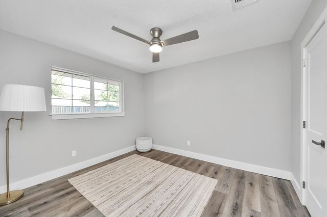 741 E Amherst Lane, Deer Park, TX 77536