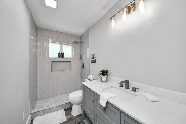 741 E Amherst Lane, Deer Park, TX 77536