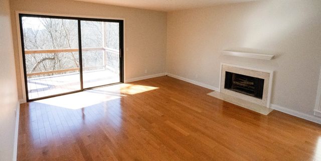 116 Harpeth Trace Ct, Nashville, TN 37221