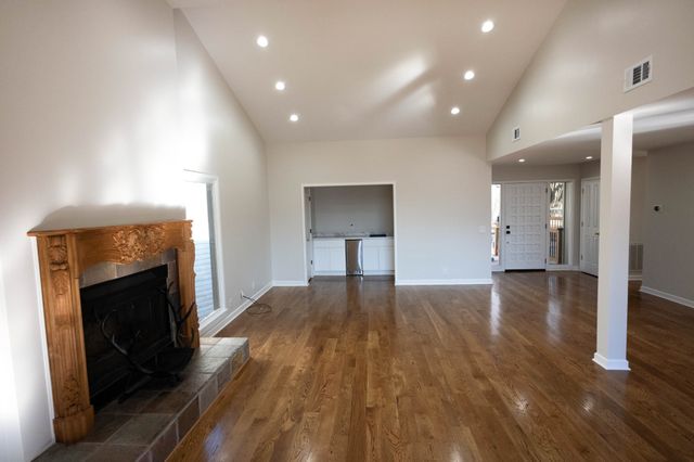 116 Harpeth Trace Ct, Nashville, TN 37221