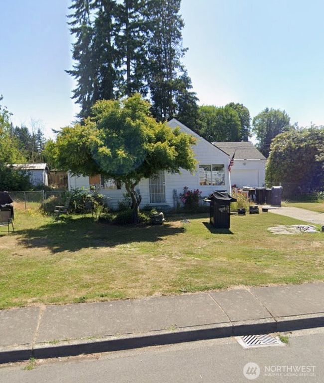 7727 47th Avenue NE, Marysville, WA 98270