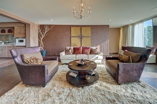 2222 1st Avenue NE 507, Cedar Rapids, IA 52402