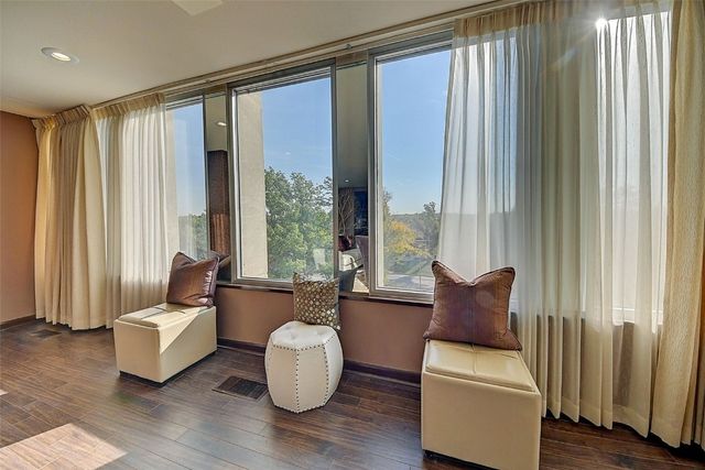 2222 1st Avenue NE 507, Cedar Rapids, IA 52402