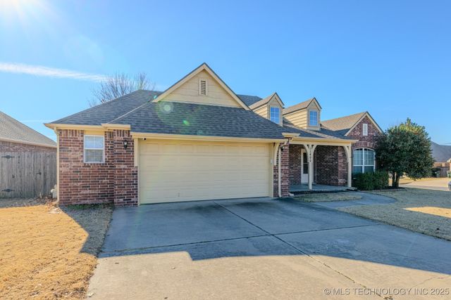 11400 E 102nd Street North, Owasso, OK 74055