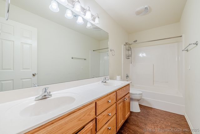 11400 E 102nd Street North, Owasso, OK 74055