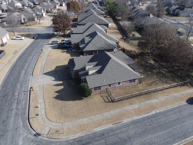 11400 E 102nd Street North, Owasso, OK 74055