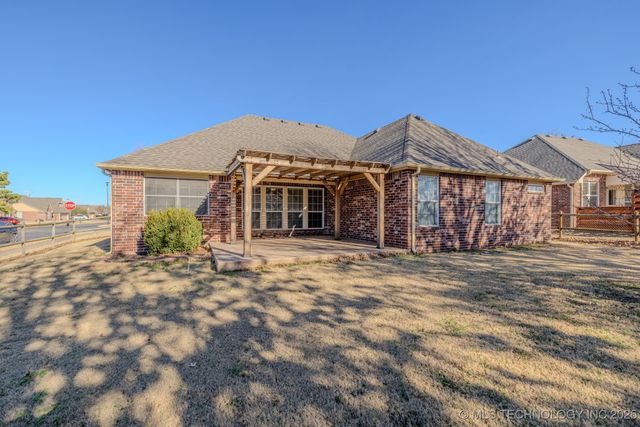 11400 E 102nd Street North, Owasso, OK 74055