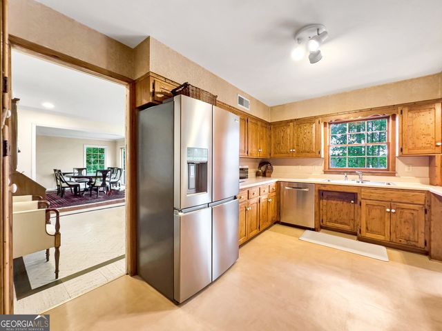 3006 Emerald Drive, Jonesboro, GA 30236