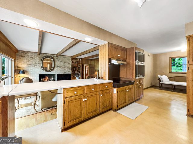 3006 Emerald Drive, Jonesboro, GA 30236