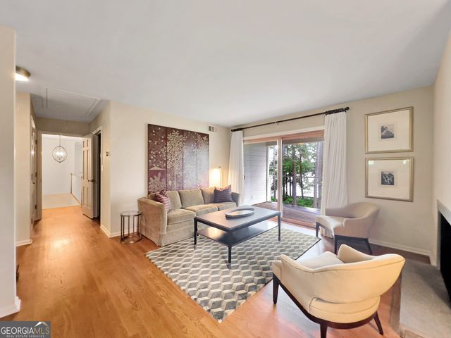 3006 Emerald Drive, Jonesboro, GA 30236