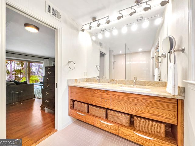 3006 Emerald Drive, Jonesboro, GA 30236