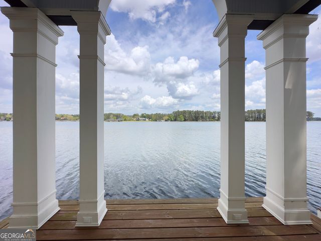 3006 Emerald Drive, Jonesboro, GA 30236