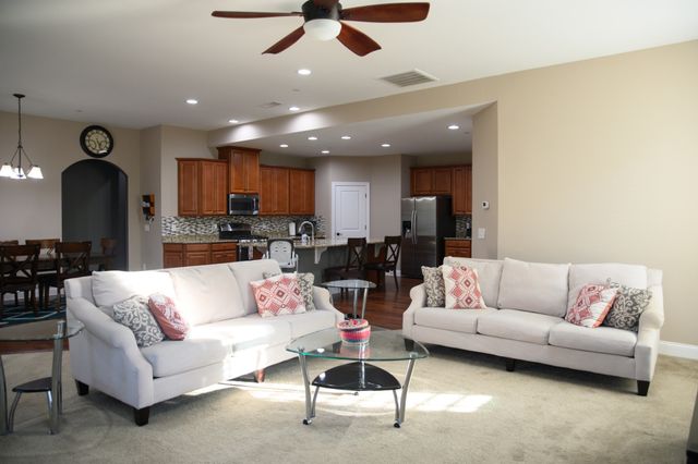 201 Cooper Ledge Cir, Franklin, TN 37064