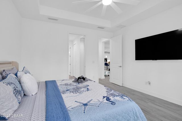 853 Bama Breeze Drive, Daytona Beach, FL 32124