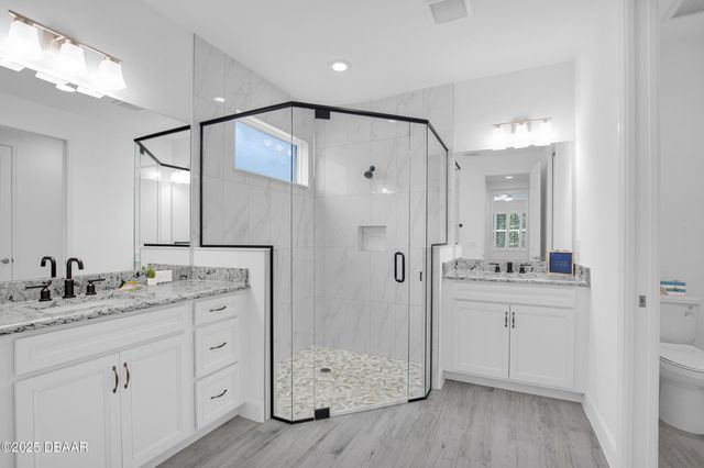 853 Bama Breeze Drive, Daytona Beach, FL 32124