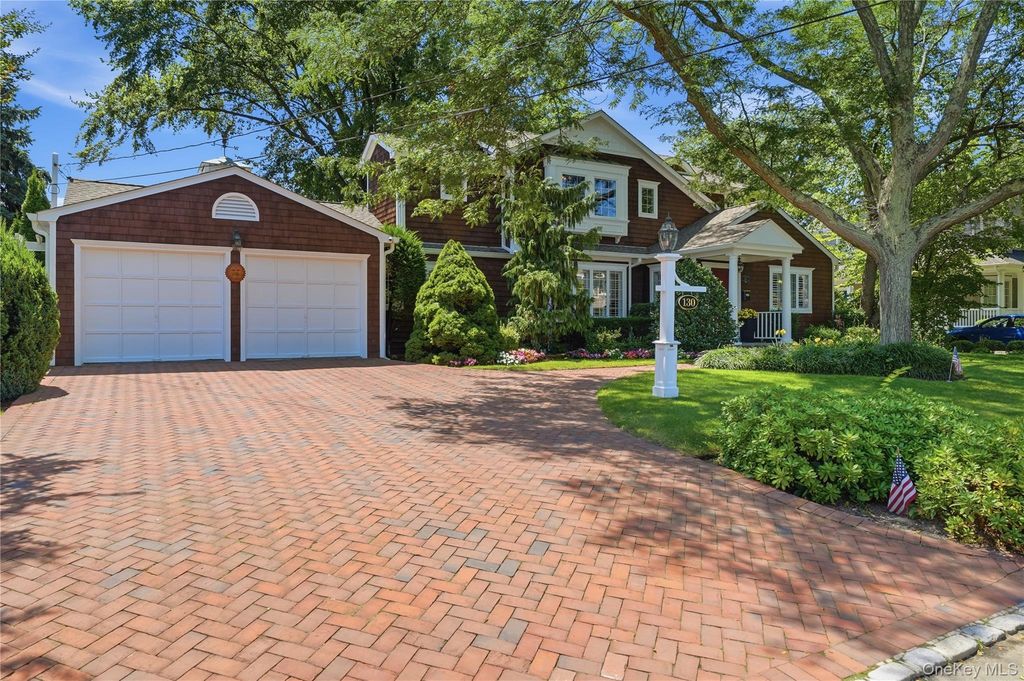 130 Fairview Road, Massapequa, NY 11758 — photo 2