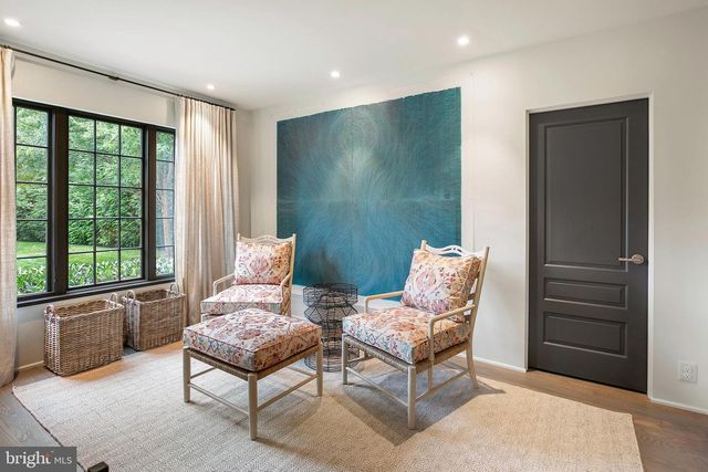 5205 WOODLAWN AVE, Chevy Chase, MD 20815