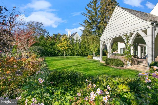 5205 WOODLAWN AVE, Chevy Chase, MD 20815