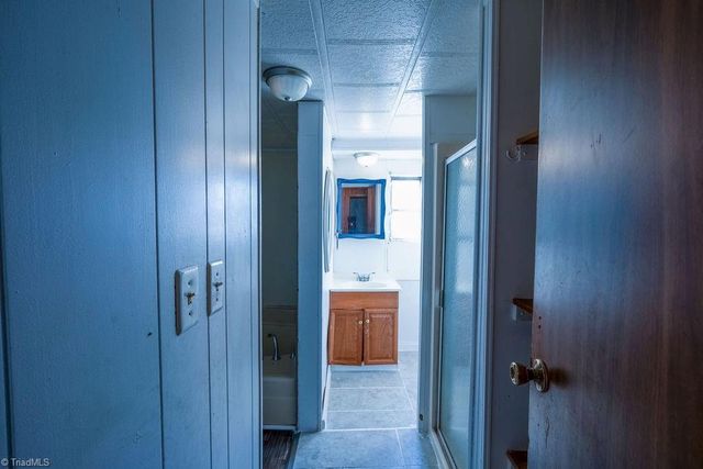 106 Daniels Dell Lane, Mount Airy, NC 27030