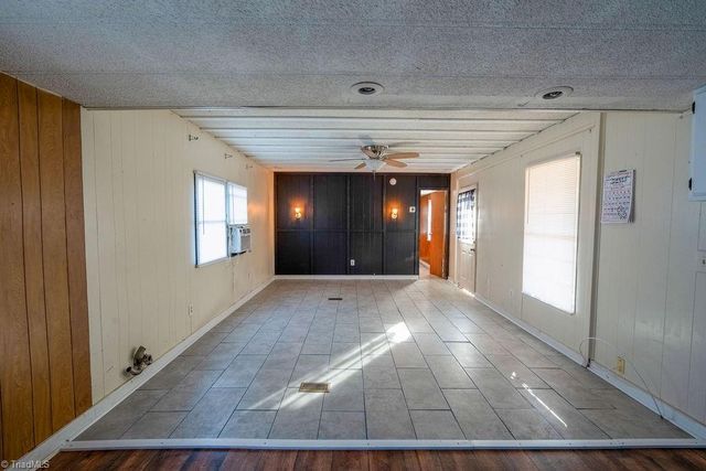 106 Daniels Dell Lane, Mount Airy, NC 27030