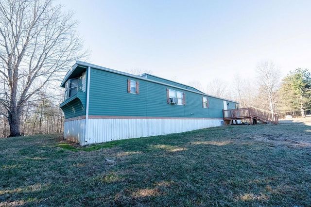 106 Daniels Dell Lane, Mount Airy, NC 27030