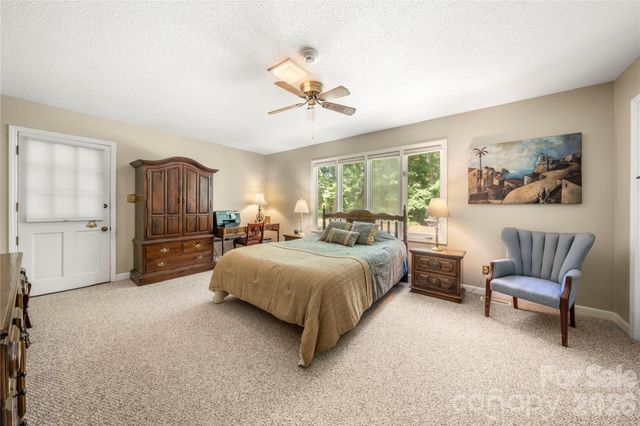 3426 Driftwood Drive, Gastonia, NC 28056
