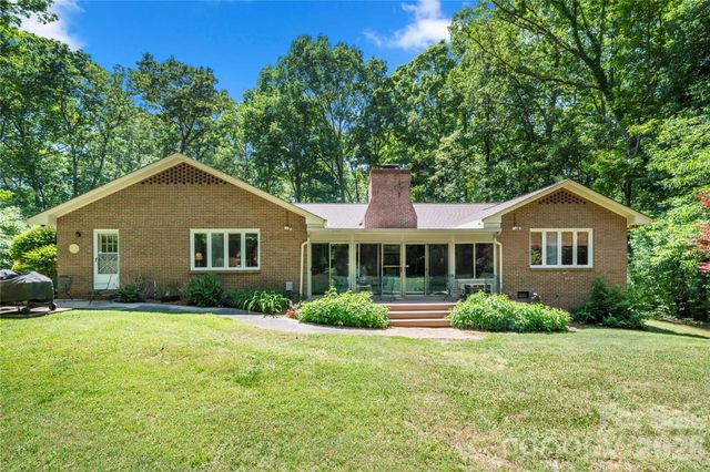 3426 Driftwood Drive, Gastonia, NC 28056