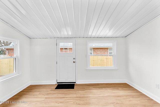 4312 Mae Ave, Louisville, KY 40216