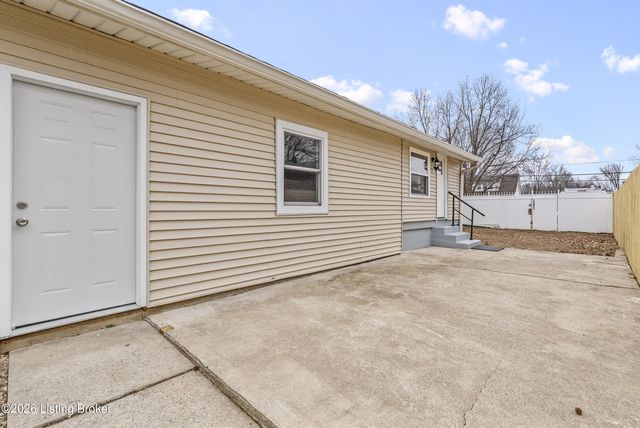 4312 Mae Ave, Louisville, KY 40216