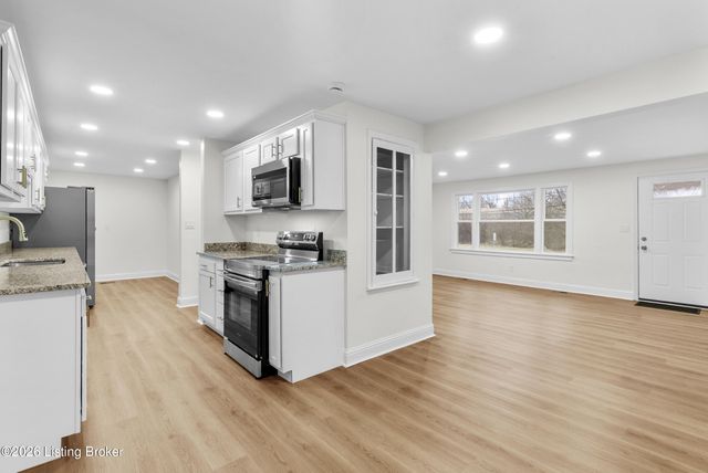 4312 Mae Ave, Louisville, KY 40216