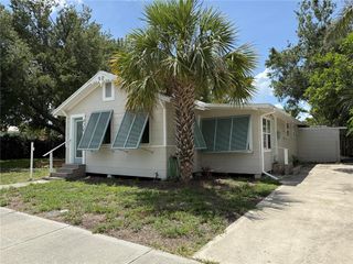 420 W OLYMPIA AVENUE, Punta Gorda, FL 33950