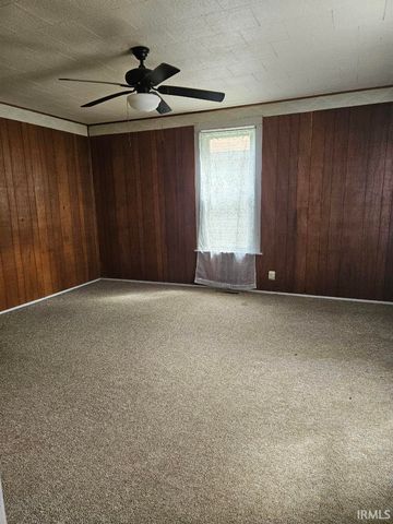 319 W Vine Street, Mitchell, IN 47446