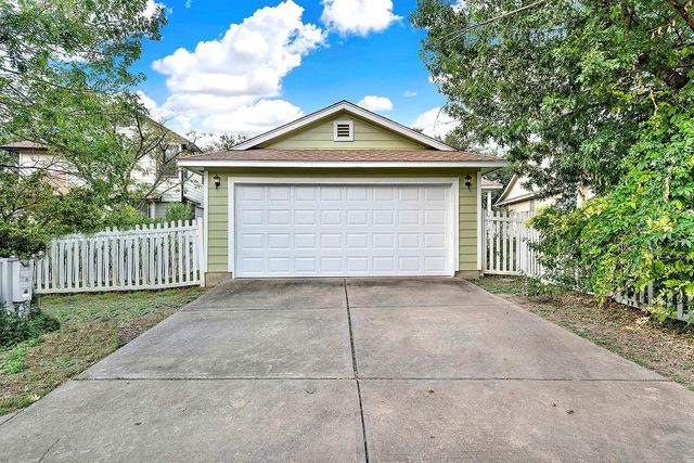 4225 Mather, Kyle, TX 78640