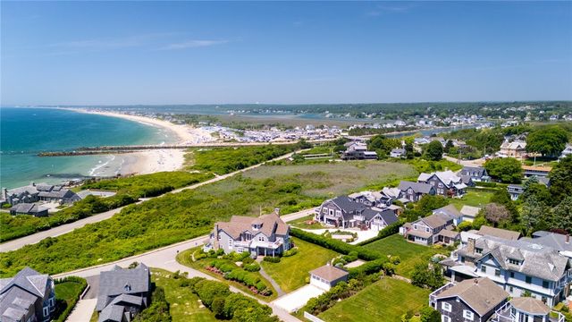 7 Fenway Road, Westerly, RI 02891