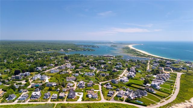 7 Fenway Road, Westerly, RI 02891