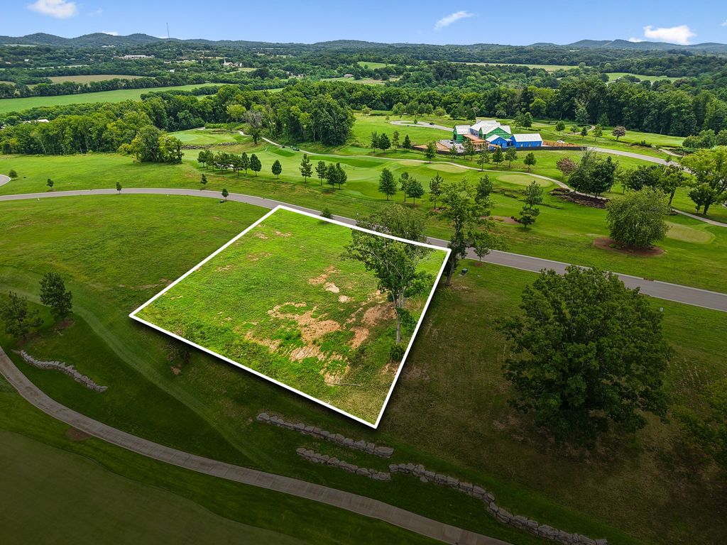 7588 Trident Ridge Rd, College Grove, TN 37046