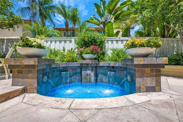 2530 Alister Avenue, Tustin, CA 92782
