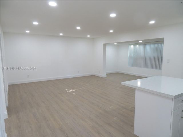 17247 SW 112th Pl 21044, Miami, FL 33157