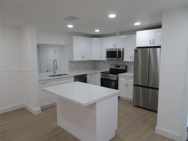 17247 SW 112th Pl 21044, Miami, FL 33157