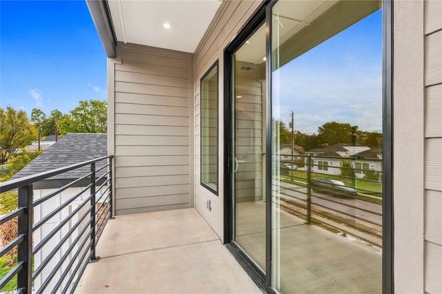 3914 Spence Street, Dallas, TX 75215