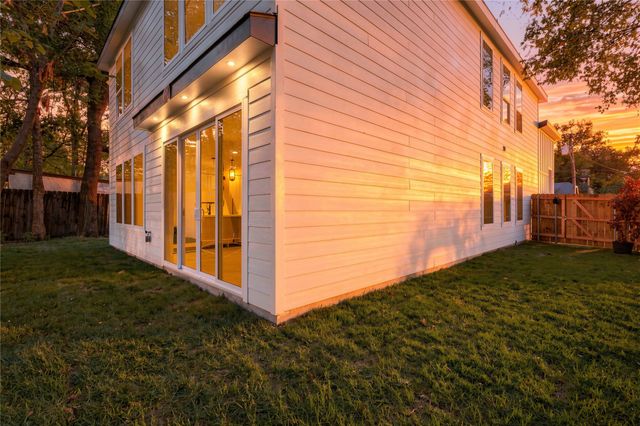 3914 Spence Street, Dallas, TX 75215