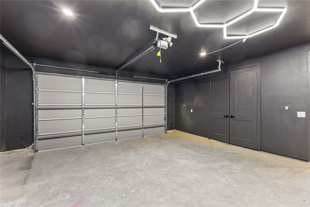 3914 Spence Street, Dallas, TX 75215
